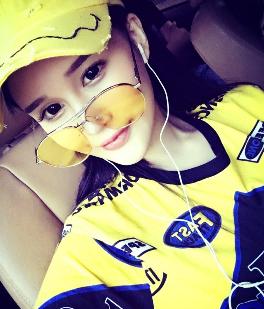 最有资格做直播的人来了！赵本山进军互联网，为“球姐”铺路？