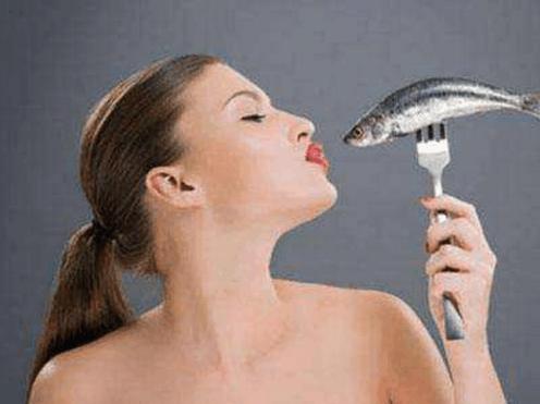 孕妇吃鲭鱼对胎儿发育好,大西洋鲭鱼孕妇能吃吗