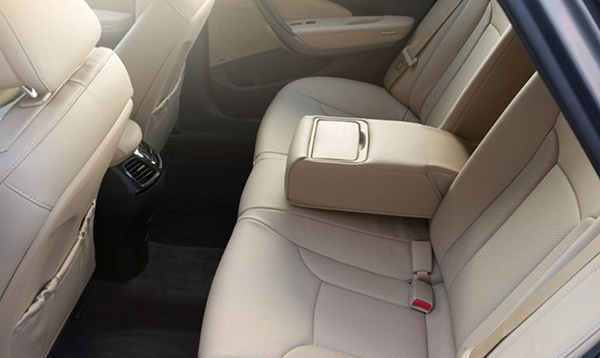 全新君越内饰豪华,君越新款顶配内饰