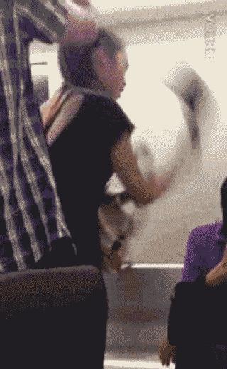 共享女朋友，扫码就可带走