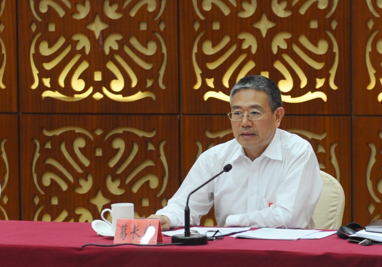 省*党**代会|“请吃送礼难了,事情却好办了”,清远代表团热议省纪委工作报告