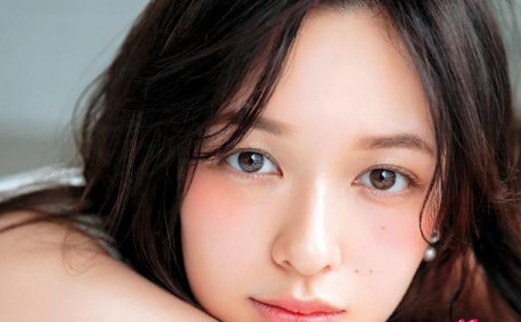 小孩用吃饺子的醋洗脸脸会变白吗,早上起来用淘米水洗脸脸会变白吗