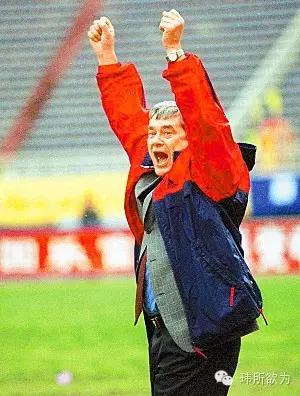 双冠王巅峰之战,桑特拉奇双冠王