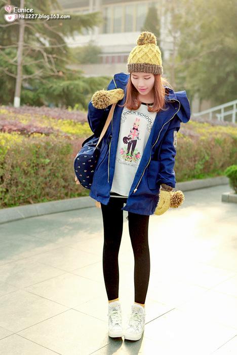 羽绒服让你穿的轻松保暖 (冬季保暖又时尚谁能比得过羽绒服)