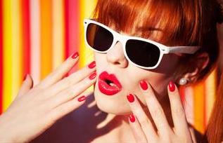 一般来说健康的指甲是什么样子,健康指甲的正常颜色