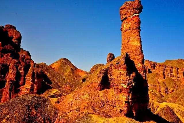 张掖冰沟林海与冰沟丹霞哪个好,张掖冰沟丹霞2小时能玩过来吗