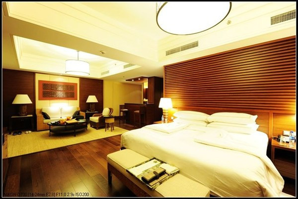 鑿插緥瀹緎urigao娓彛浣嶇疆,鑿插緥瀹鹃暱婊╁矝娴锋嫈澶氬皯