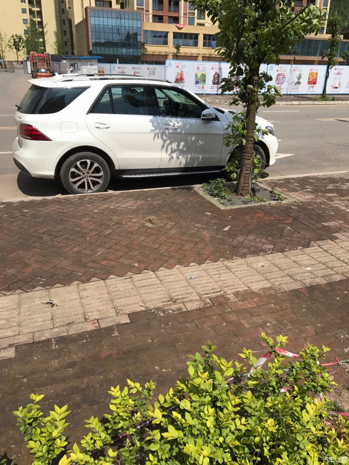 阴差阳错牵手你霸气的奔驰GLE320