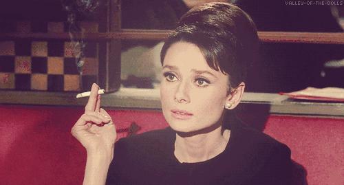 生活就是骑驴找马,女生骑驴找马的表现