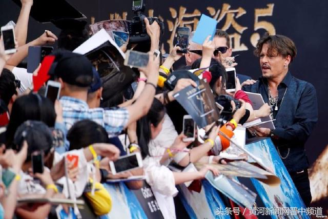 高考结束后男生女生聚会,高考结束帅哥