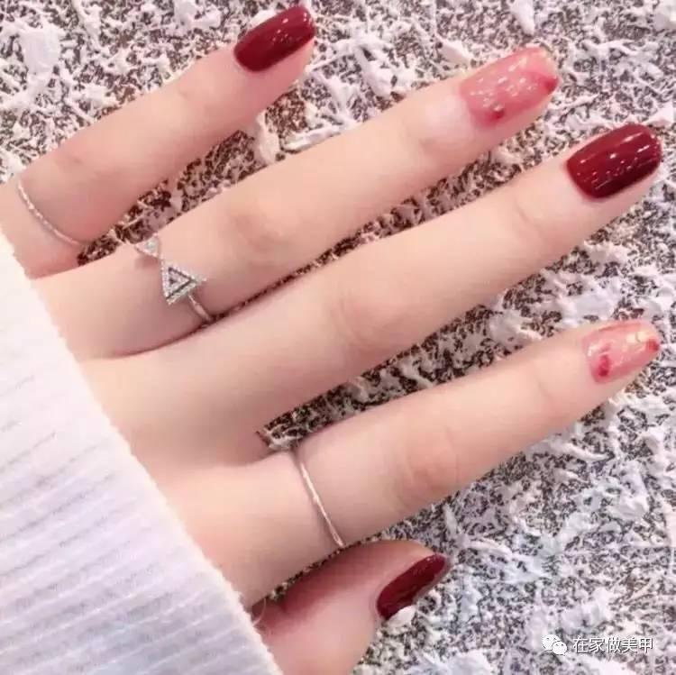 玛塔龟指甲断了,玛蒂折断手指