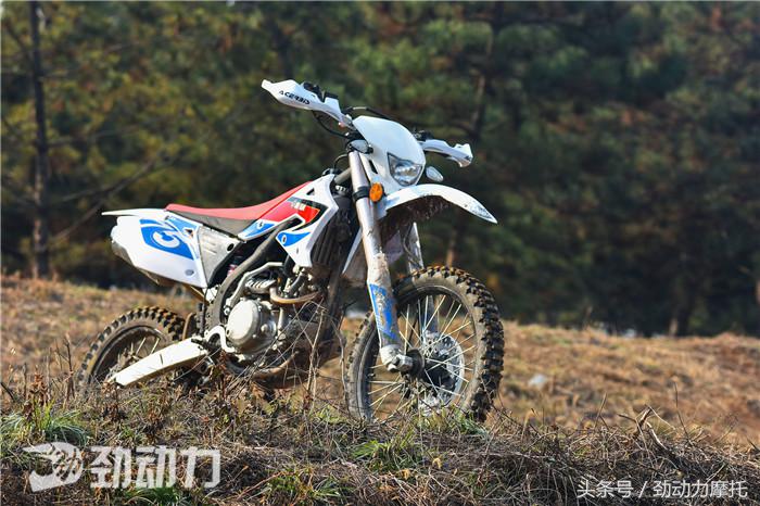 减震比较好的国产越野摩托车,国产越野摩托车300参数