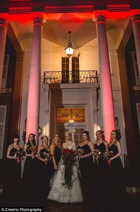 一场80多万花费的吸血鬼婚礼，中世纪血色的浪漫~