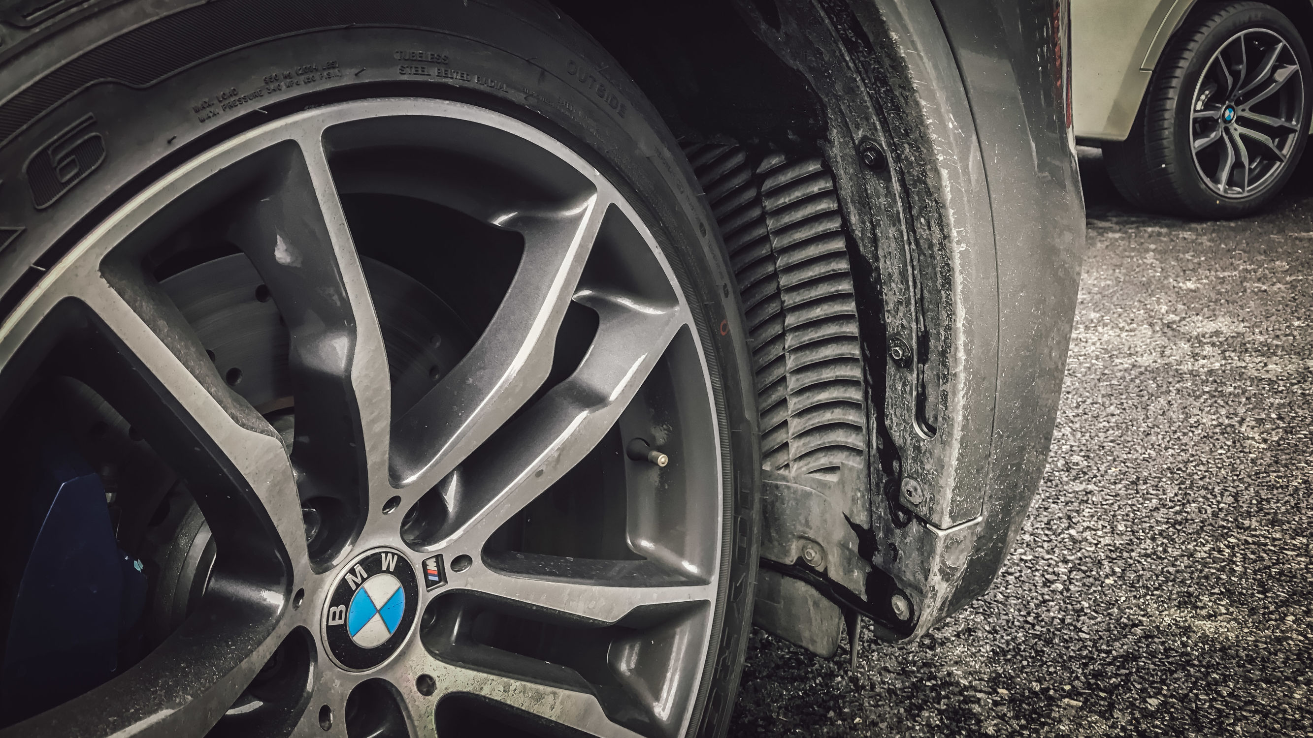 凶猛国产suv,凶狠的suv