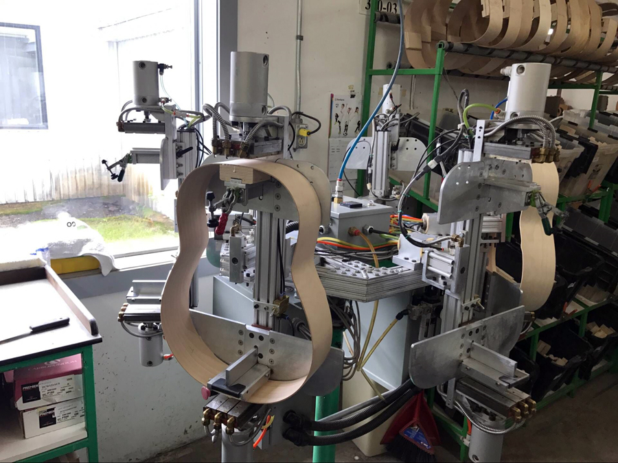 极速快报：弘力乐器2017加拿大Godin吉他工厂参观第一天精彩视频