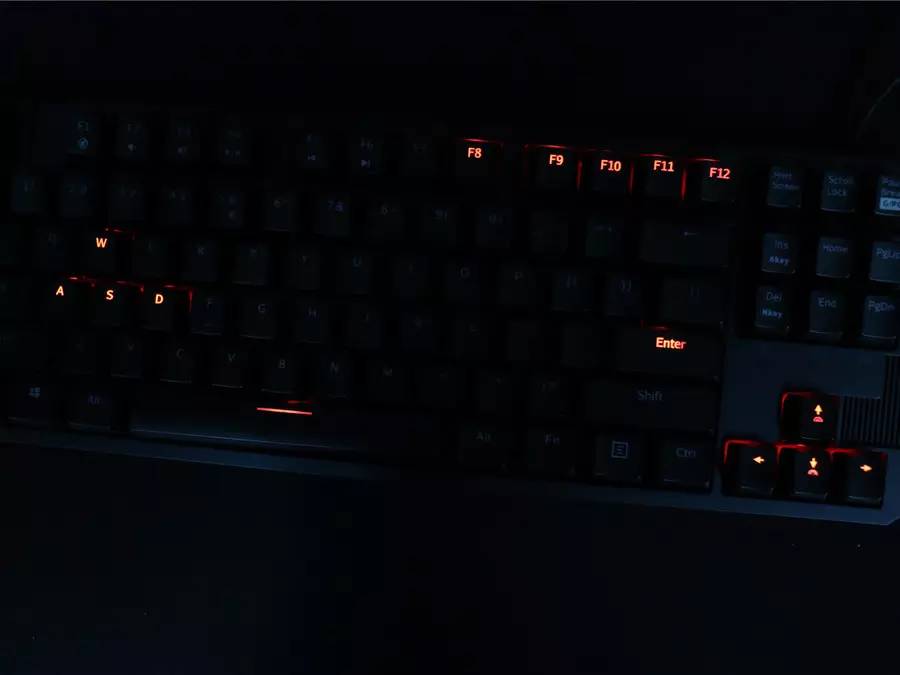 华硕m801,高性价比机械键盘98键