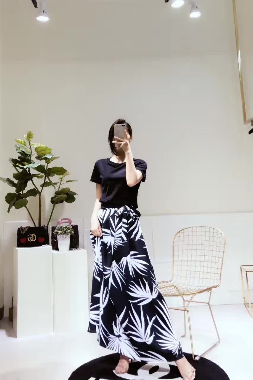 这个夏天怎样穿好看,这个夏天衣服怎么穿