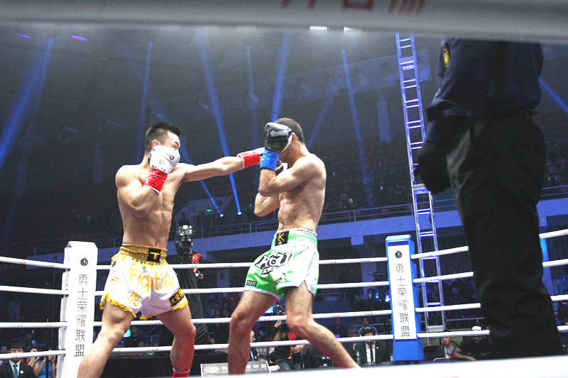 小虎铁英华最近情况,最新小虎铁英华比赛全过程