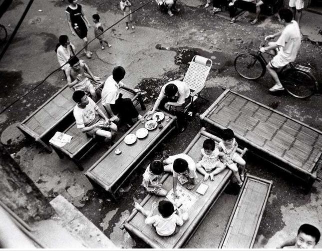 夏天乘凉用的竹床,还记得有竹床的夏天吗