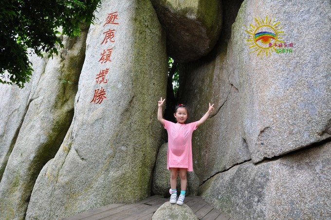 跟着大海去旅行三亚,记录旅行时光娃带老妈三亚看海