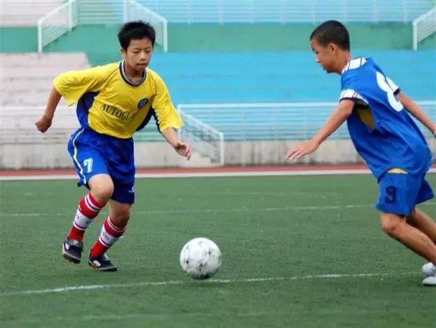 再把“雄起”吼起来！成都足球要“开挂”，球场将超300个