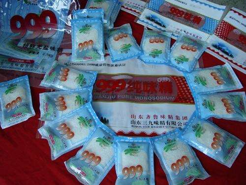 味精做菜时的使用方法,居家必备的味精