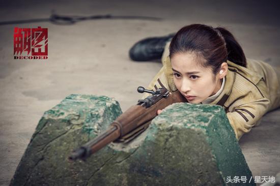 从最丑的“*妇情**”,脱变成为天才设计师,颖儿的星路并不是很顺利