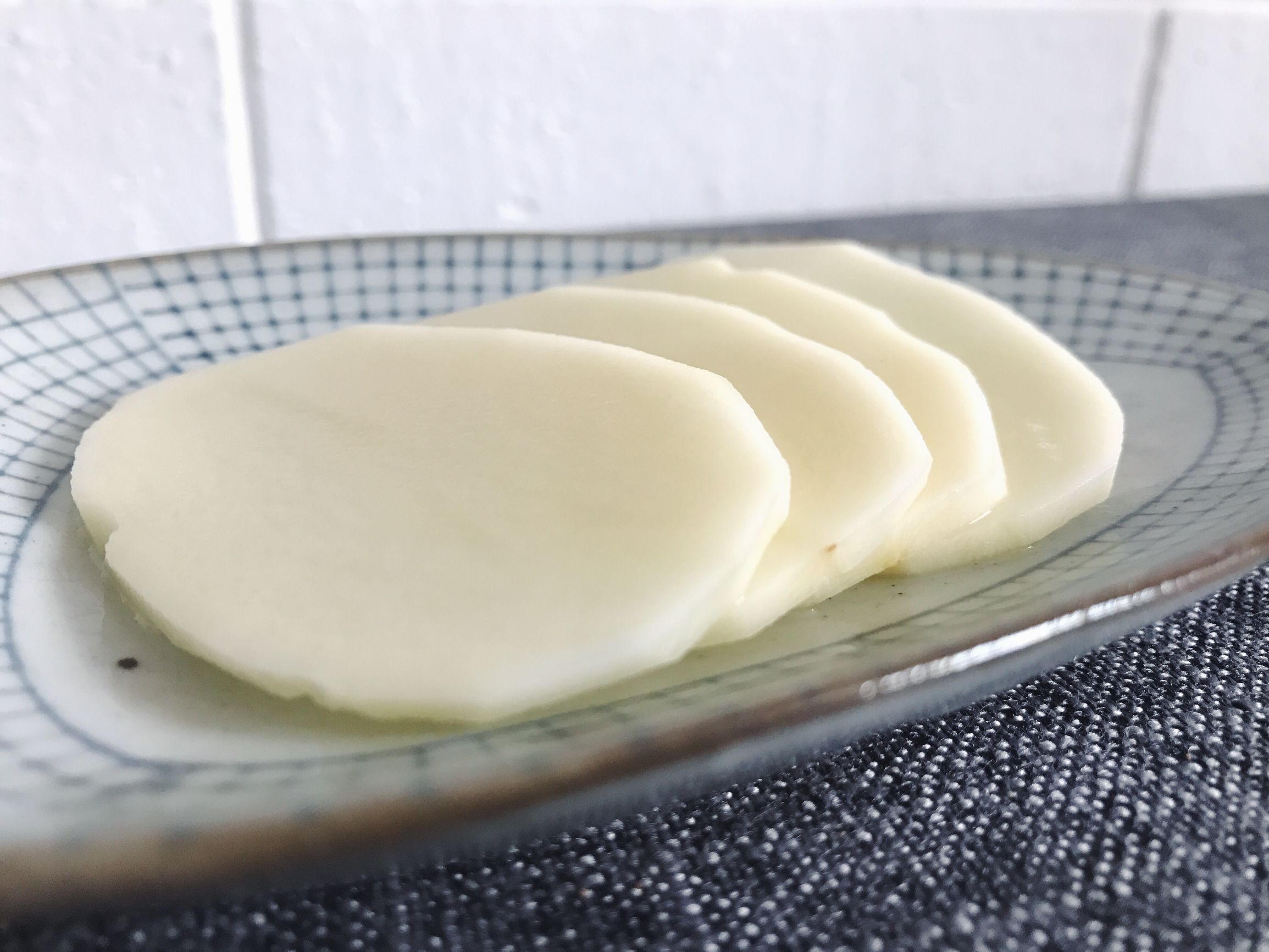 千寻的食堂之番茄土豆炖牛肉，精选的牛棒骨熬制的汤头，配上营养美味的番茄土豆，满满的钙补起来