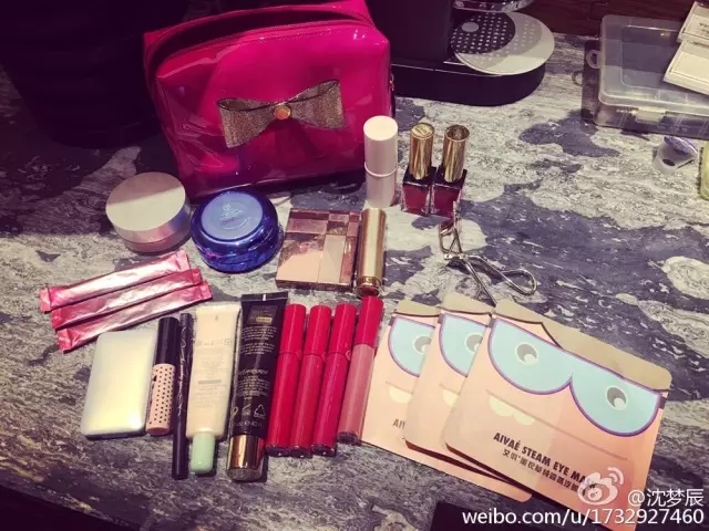 沈梦辰接受不了海涛穿什么,扒一扒明星化妆品