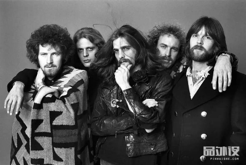 罗技耳机g933s和g733区别,罗技g933耳机灯光怎么关闭