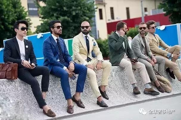 贝克汉姆：后盾情人还不够做最型潮爸女儿奴~｜美行加人20