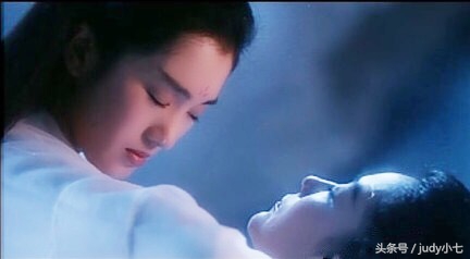 巩俐主演大红灯笼高高挂9集,巩俐大红灯笼高高挂电影