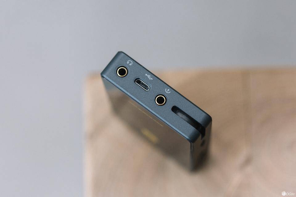 爱国者erosqhifi播放器如何下载音乐,爱国者aigoerosq蓝牙无损mp3评测