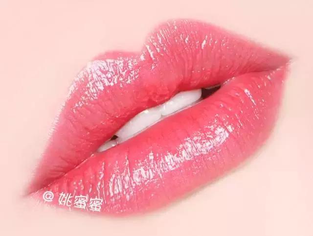 dior魅惑釉唇膏全试色你值得拥有 (迪奥dior星耀魅惑银管唇膏536)