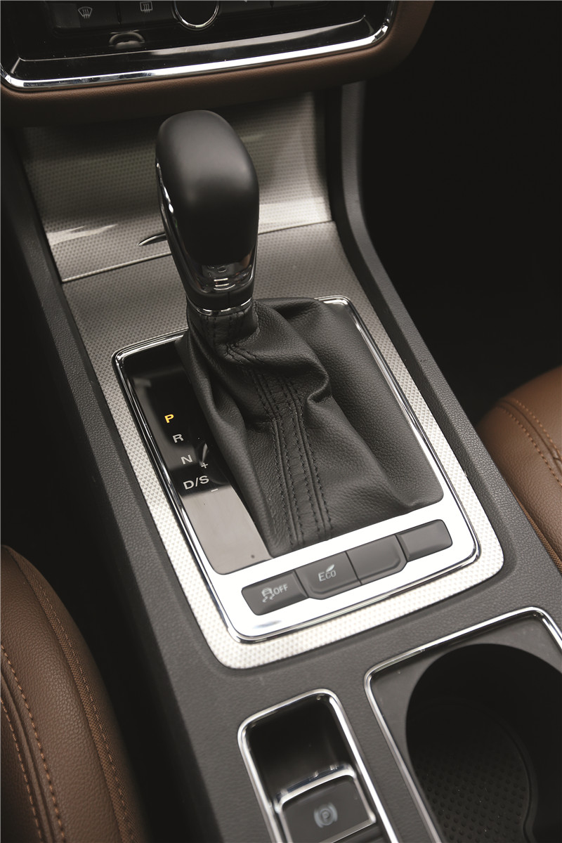 荣威新i6,十万公里的混动荣威i6