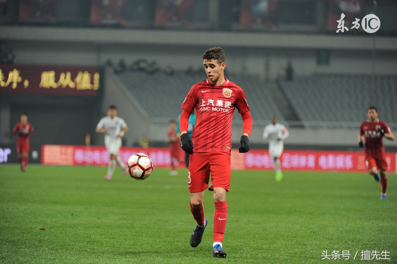 奥斯卡引发舌战！沪媒称巴西人动作不违规粤媒讽规则内耍流氓最无耻