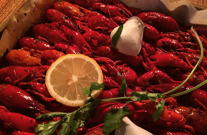 深夜美食小说推荐,能把人看饿的三本美食类小说