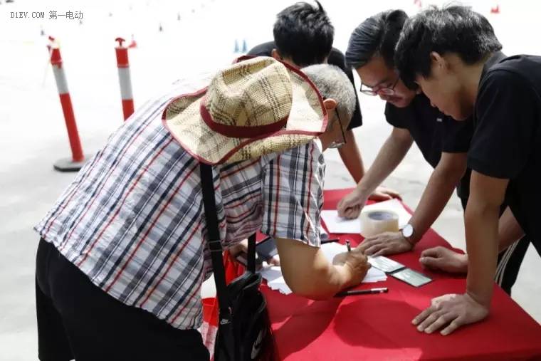 610百团大“赚”购车节完美收官优惠到不可想象签单近百