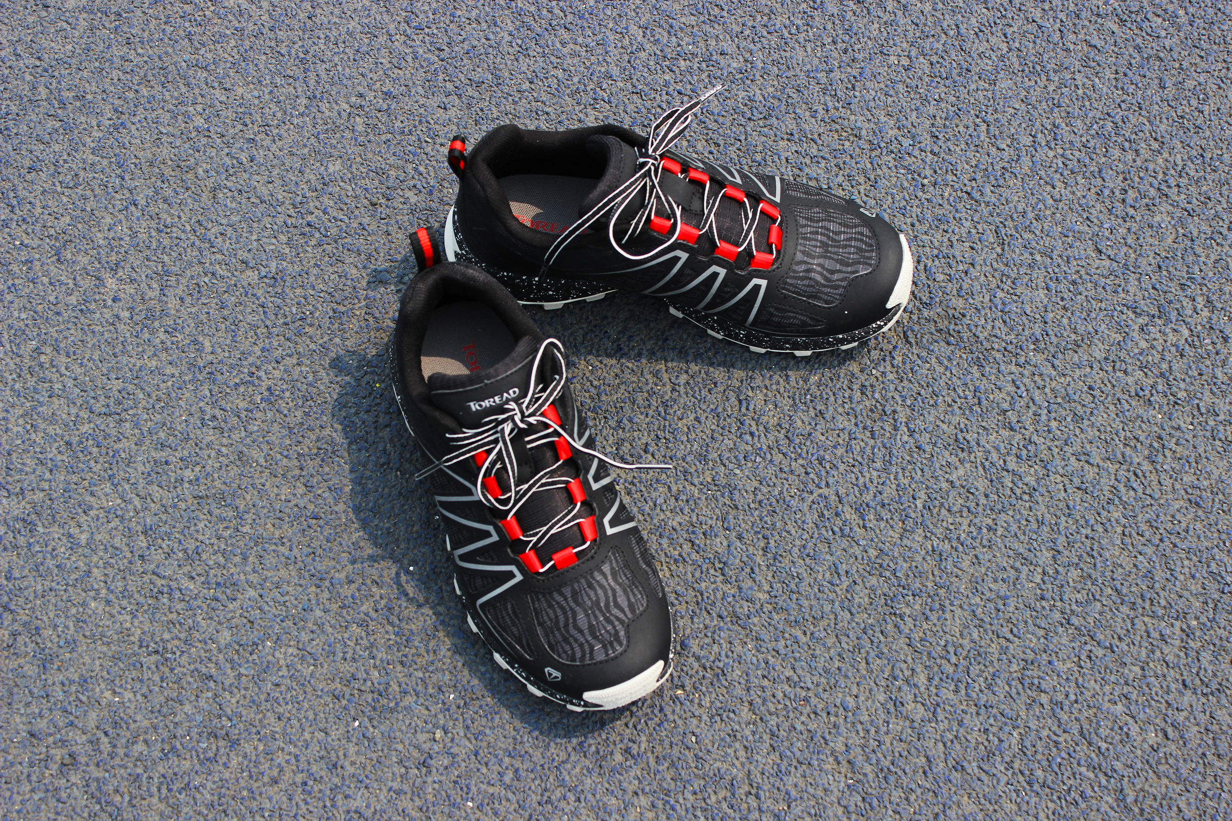 正品探路者越野跑鞋,探路者防滑耐磨跑鞋