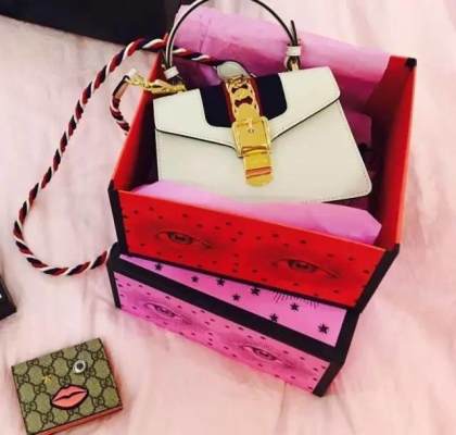 哪些大牌包包不易过时,为什么这么多大牌包包这么便宜