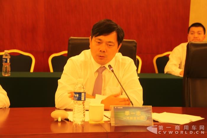 康明斯4万公里换油,锡柴发动机多少公里保养