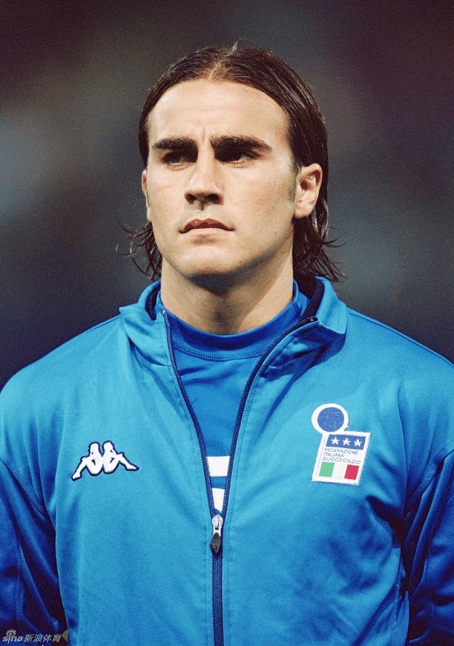 巅峰时期c罗跟梅西谁强,足坛纪录c罗和梅西各占一半