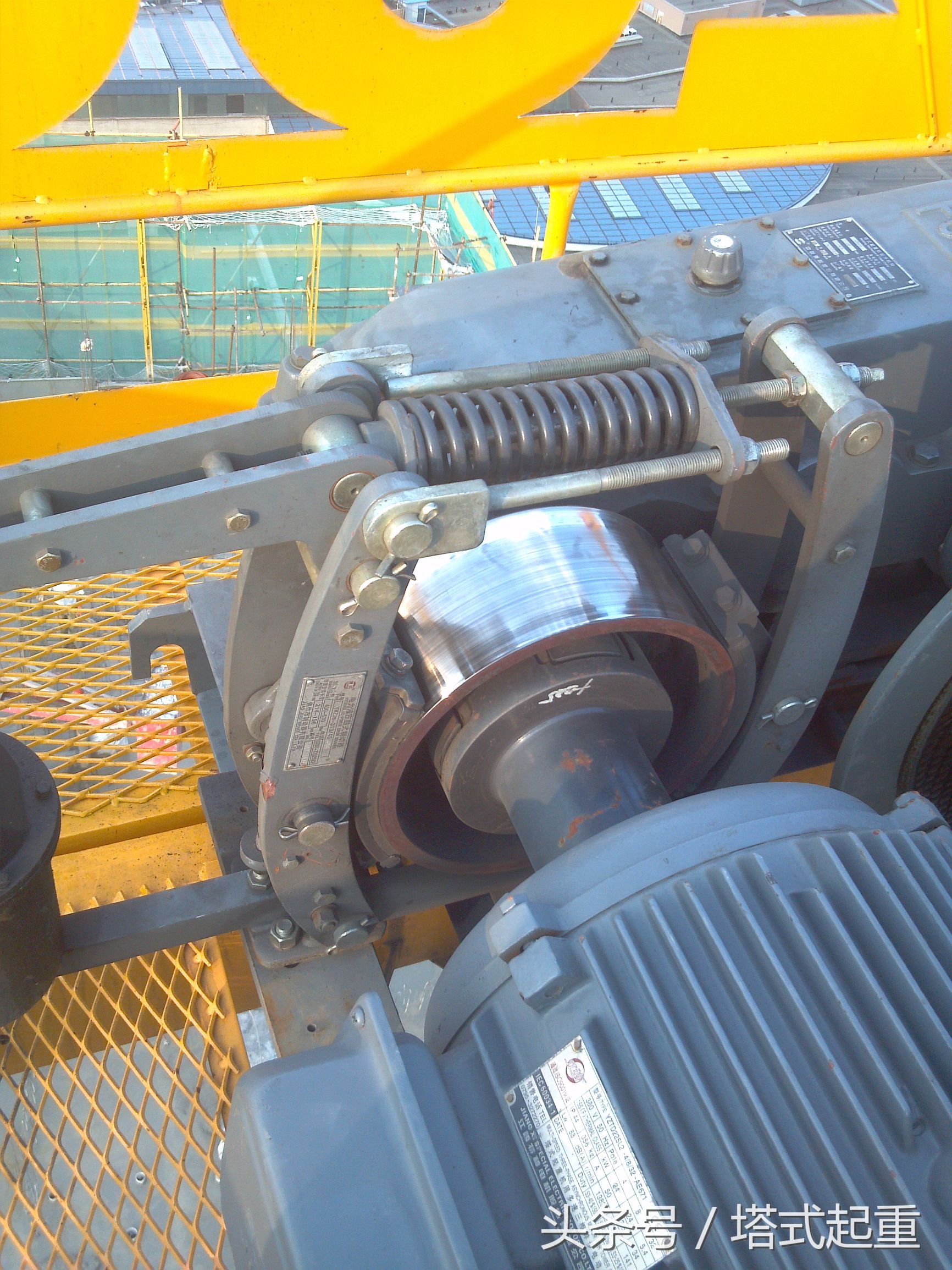 施耐德变频器0pf2是什么故障,施耐德变频器报06故障什么原因