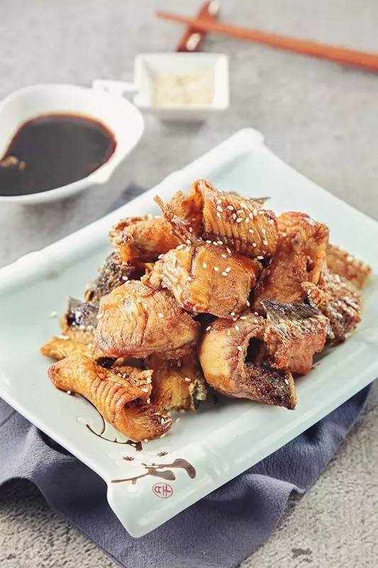 这一次，我们要给你一场人！潮！拥！挤！的落胃市集！