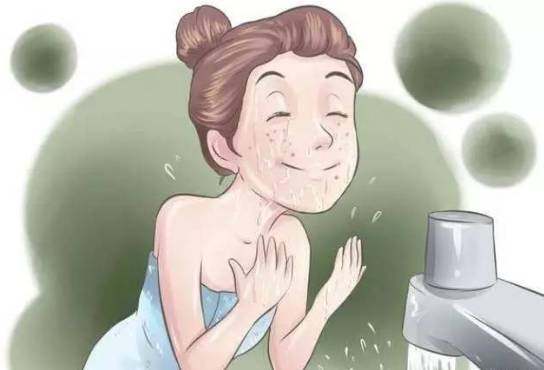 从油皮变成了混干皮好还是坏,油皮肌肤怎么成了敏感肌肤