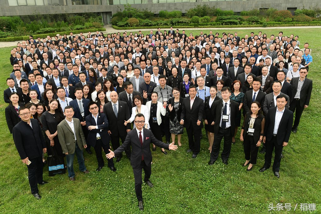 酒店谁没住过，和大嘴猴、辛普森一屋你住过吗？房里的东西好想拿走