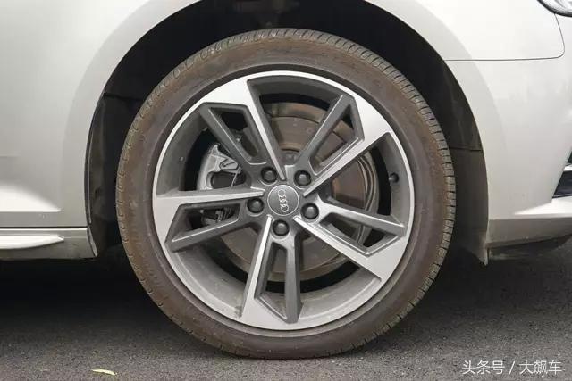 奥迪a4l减配,2019年奥迪a4l拆解