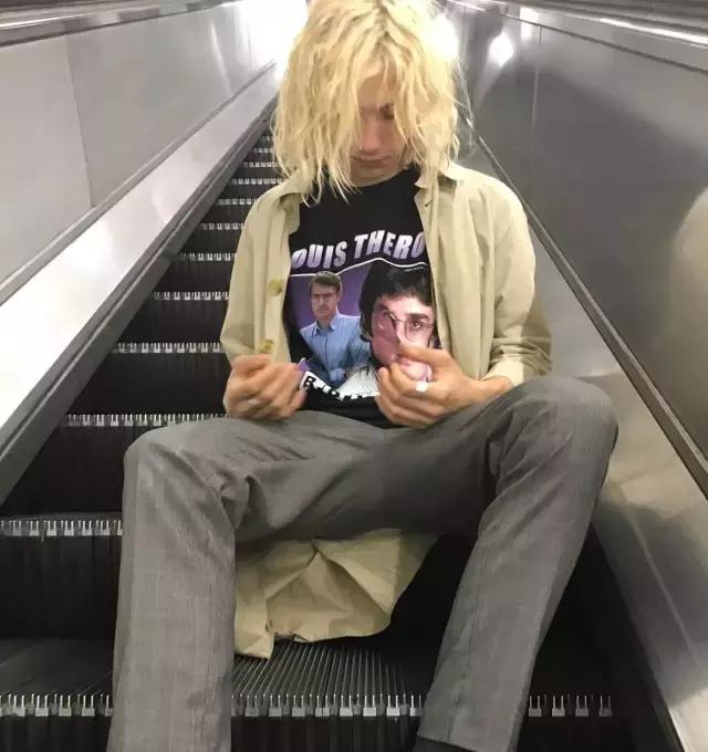 夏天穿长裤不热吗,夏天穿长裤不觉得热