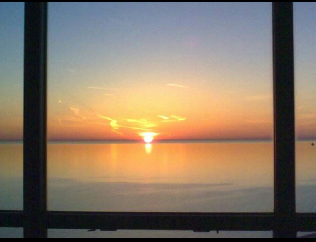 城市有压抑感,城市疏离感