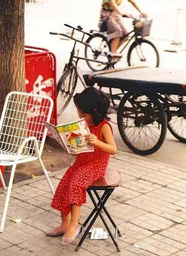 凉鞋潮流最新款,最新塑料凉鞋款式